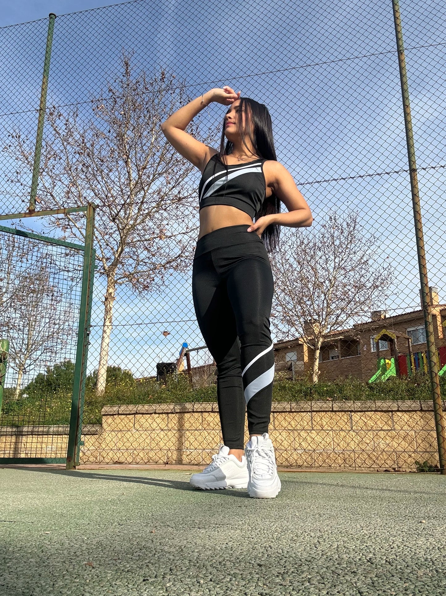 Conjunto Deportivo Swift - Black and Blue